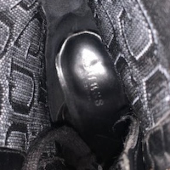 👢Step Up Your Style with Guess Grows-R Platform Ankle Boots! 👢 Womens size  10 - Picture 6 of 14